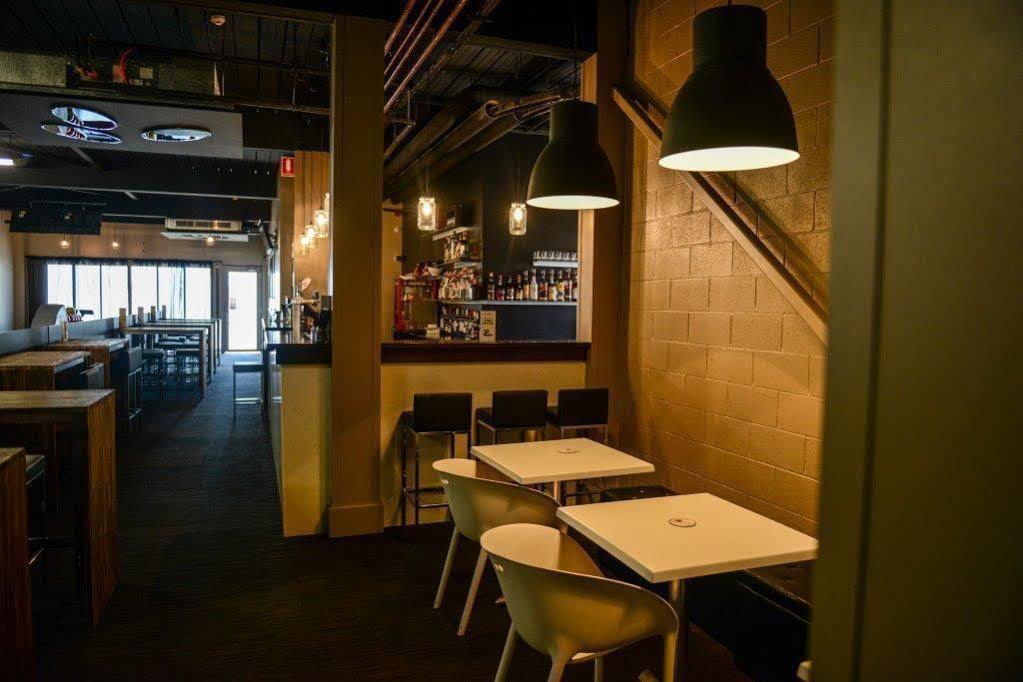 十字路口酒店 纳拉布赖 外观 照片